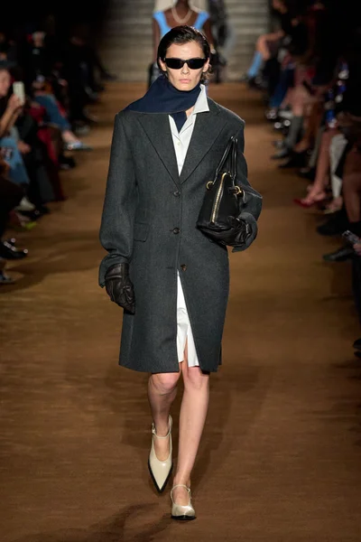Look 21